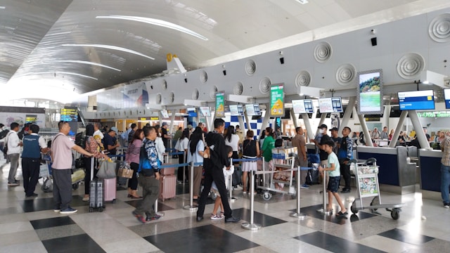How Do Metal Detectors Work?